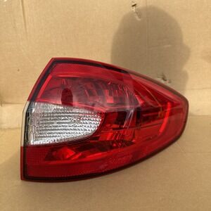 2011-2013 Ford Fiesta Taillight Passenger Side RH OEM AE83-13B504-AC